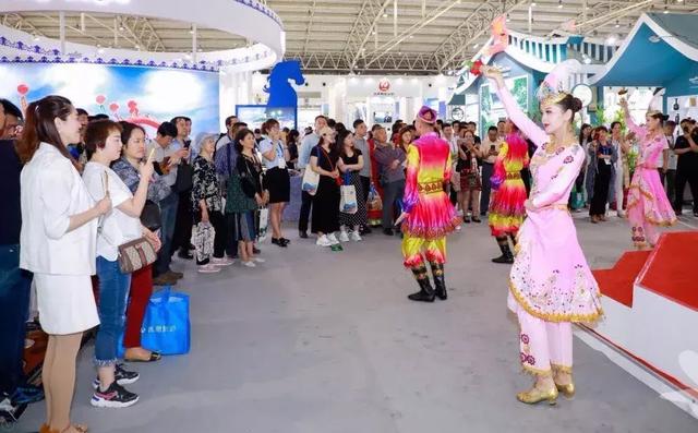 近百种文旅产品亮相亚洲文化旅游展 唱响“新疆是个好地方”