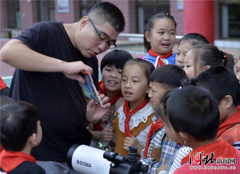 我们的节日•中秋｜“让我的爱暖你的心”