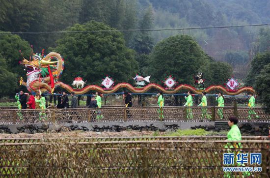 （新春走基层）（6）山乡传统民俗展演庆元宵